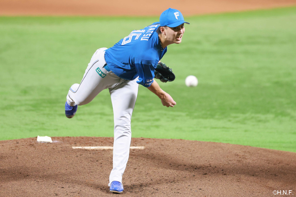 先発の達投手01