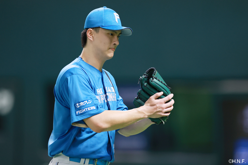 6回裏を抑えた達投手