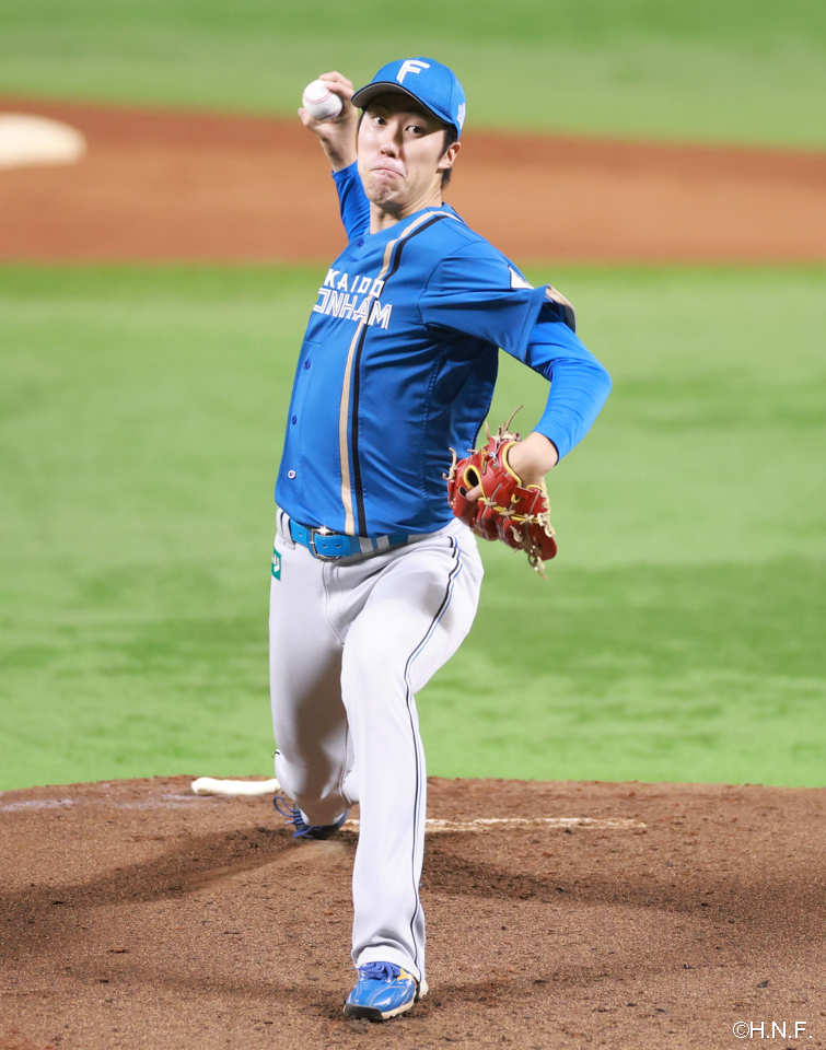 先発の福島投手01