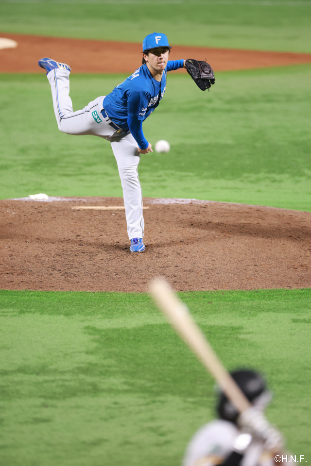 先発の北山投手03