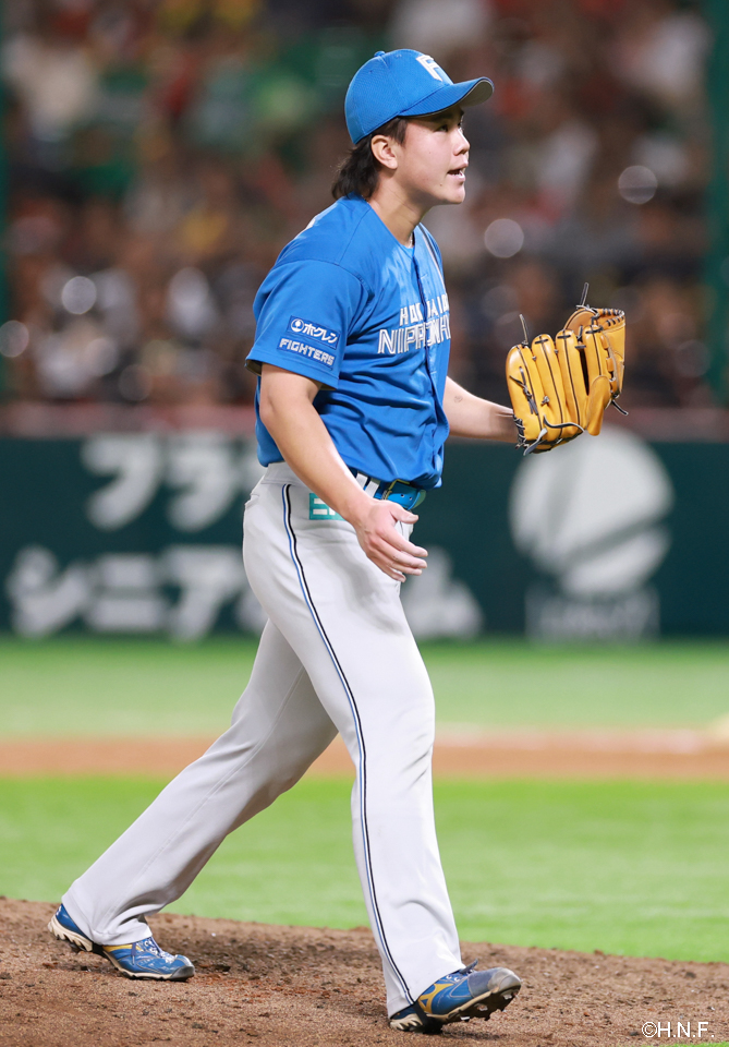 9回、三番手の畔柳投手02