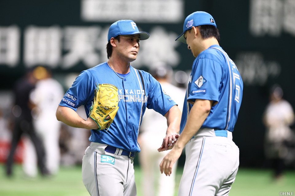 7回裏を抑えた上原投手