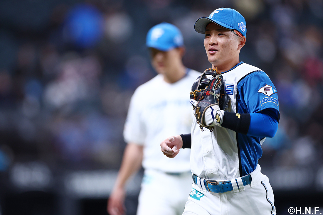 軽快な奈良間選手