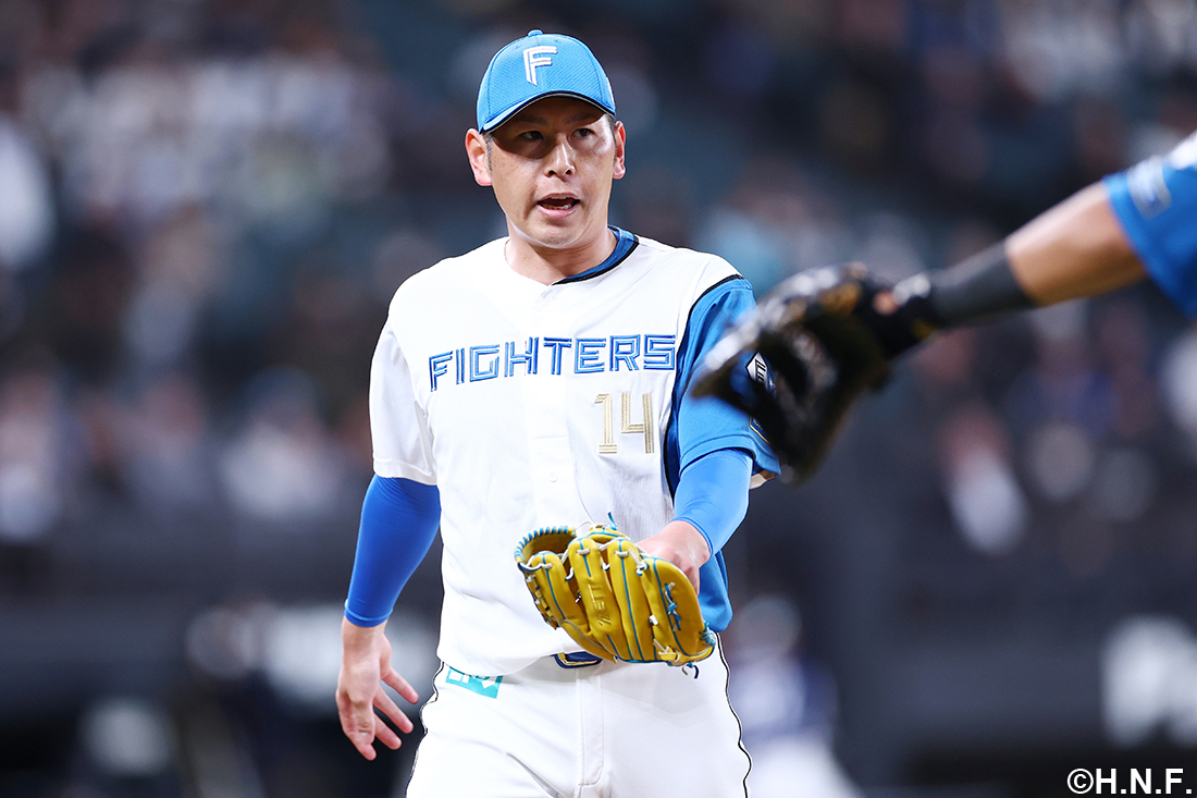 リリーフの加藤投手02