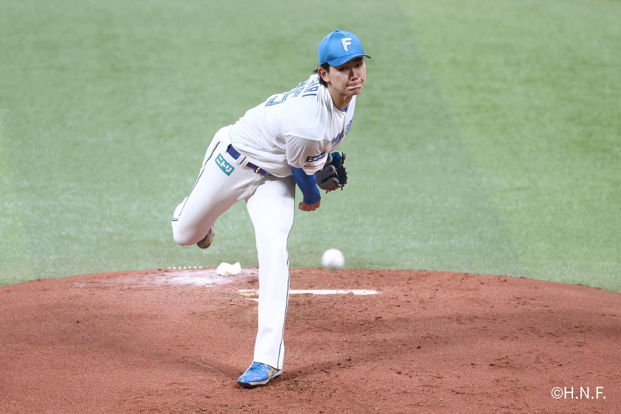 先発の浅利投手02