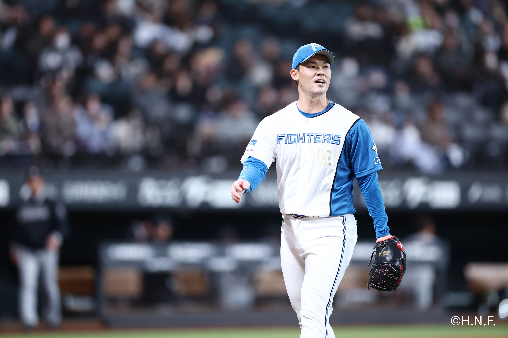 4回、二番手の福谷投手02