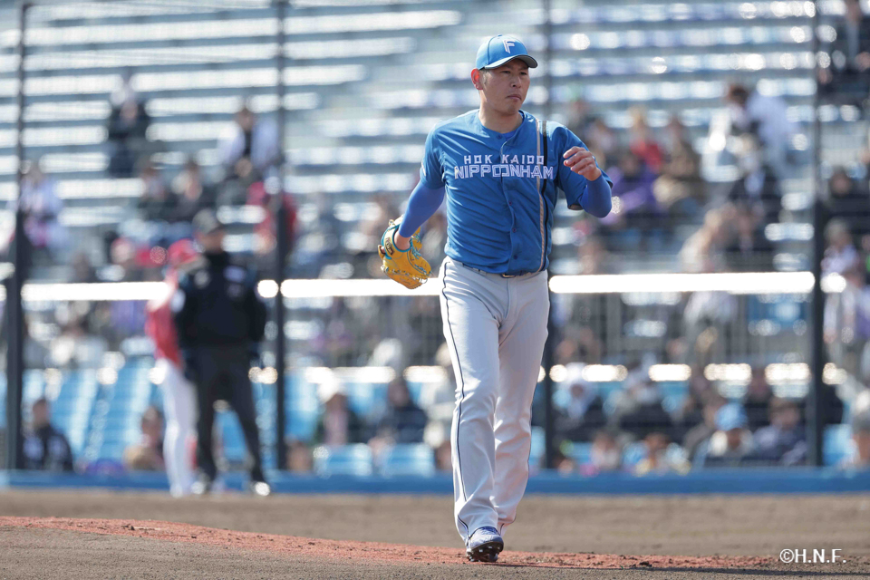 先発の加藤貴投手03