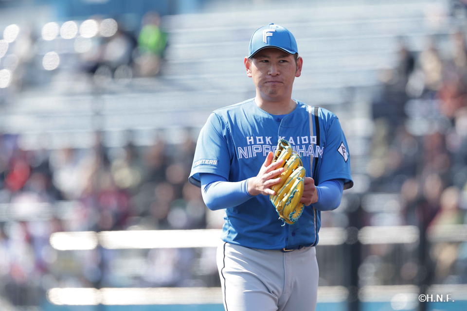 先発の加藤貴投手04