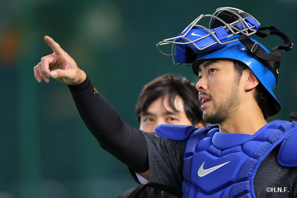 試合前、リン選手02