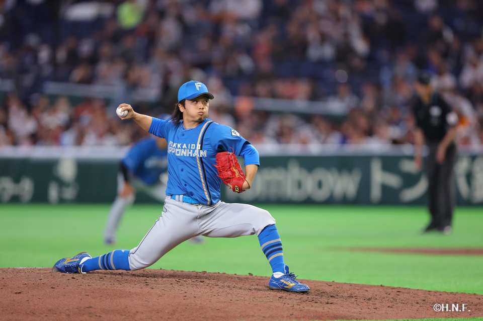 8回、四番手の山本投手