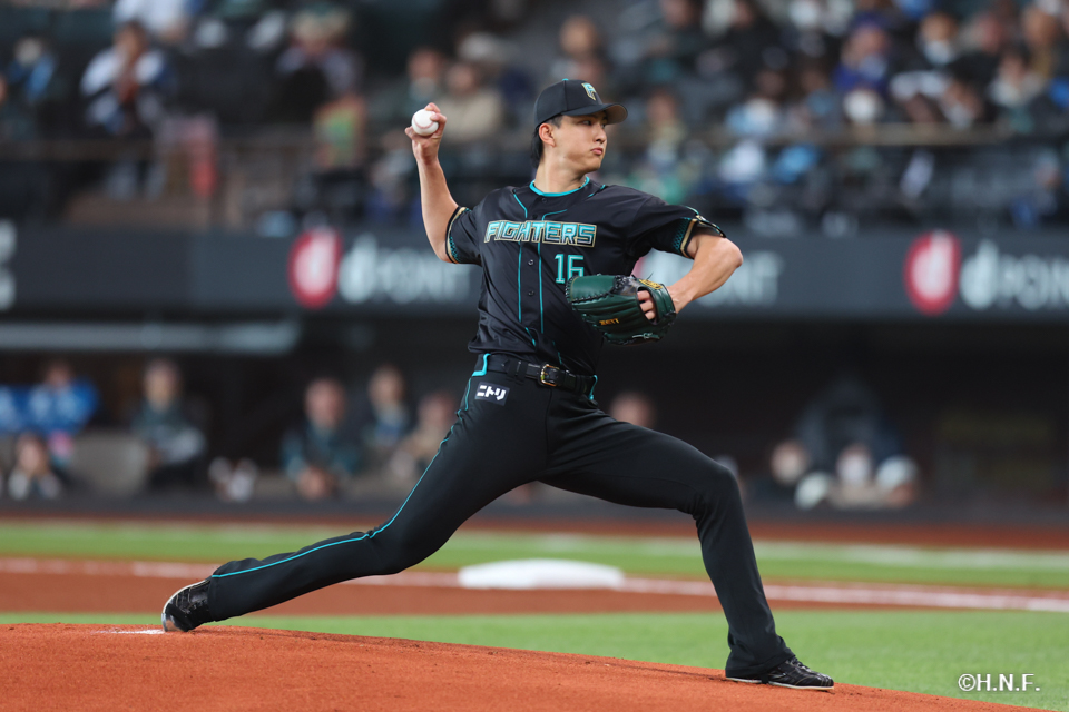 先発の達投手01