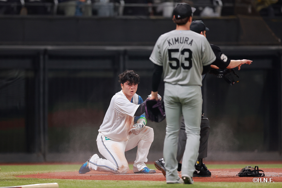 2回裏、郡司選手03