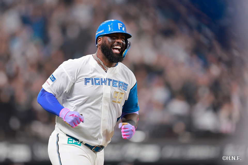 2回裏、レイエス選手05