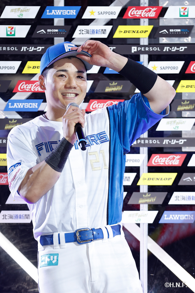 ヒーローの清宮選手02