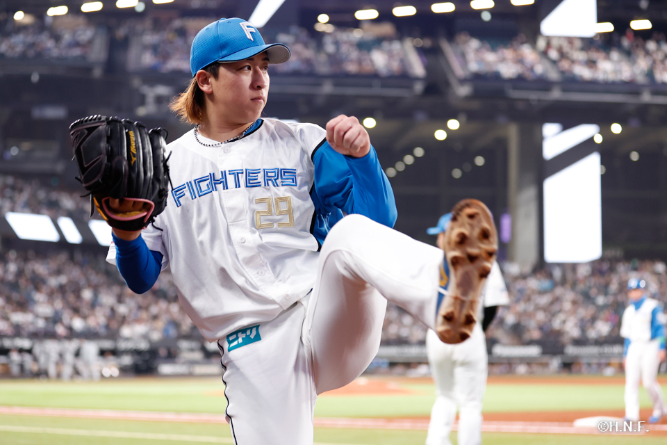 先発の細野投手10