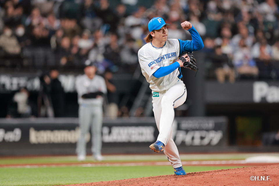 先発の細野投手12