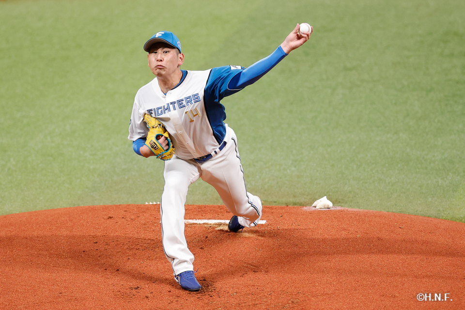 先発の加藤貴投手02