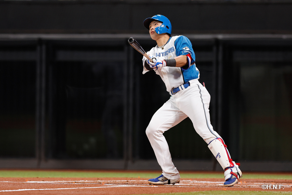 1回裏、野村選手01