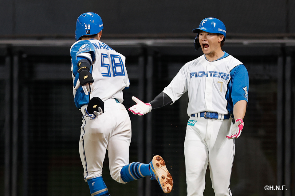 2回裏、奈良間選手03