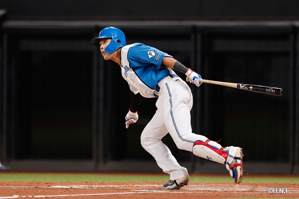 4回裏、野村選手01