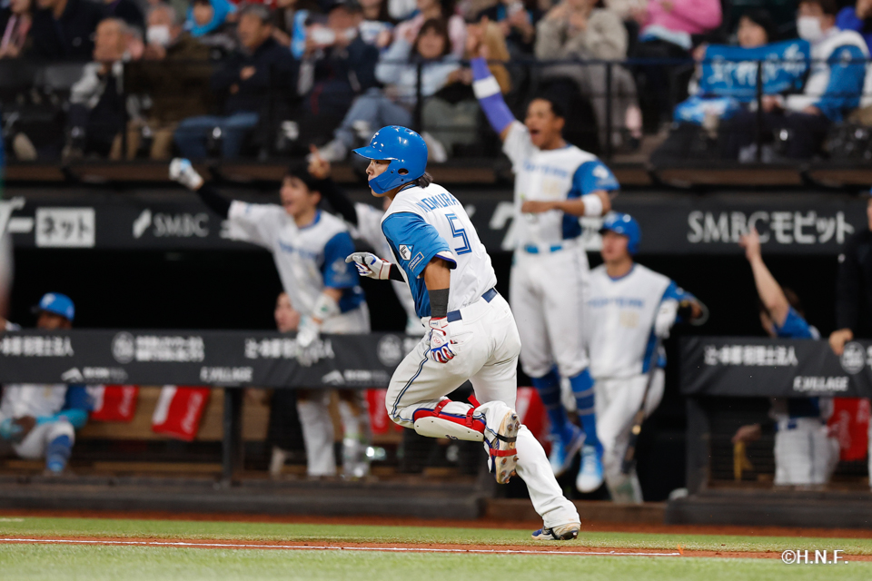 4回裏、野村選手02