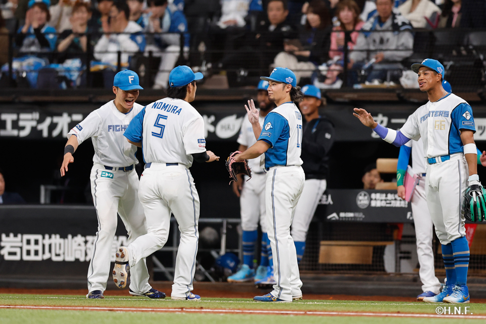 4回表、野村選手