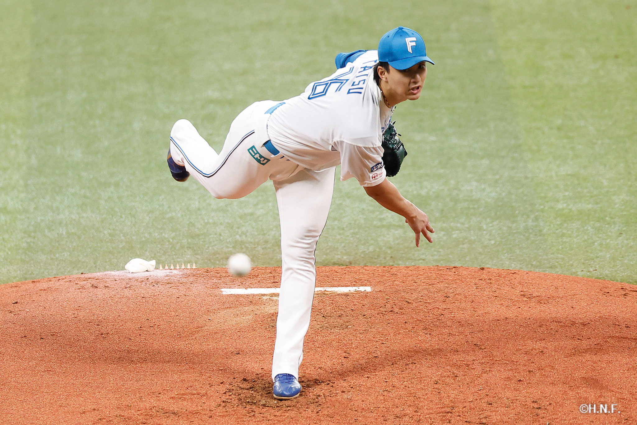 先発の達投手05