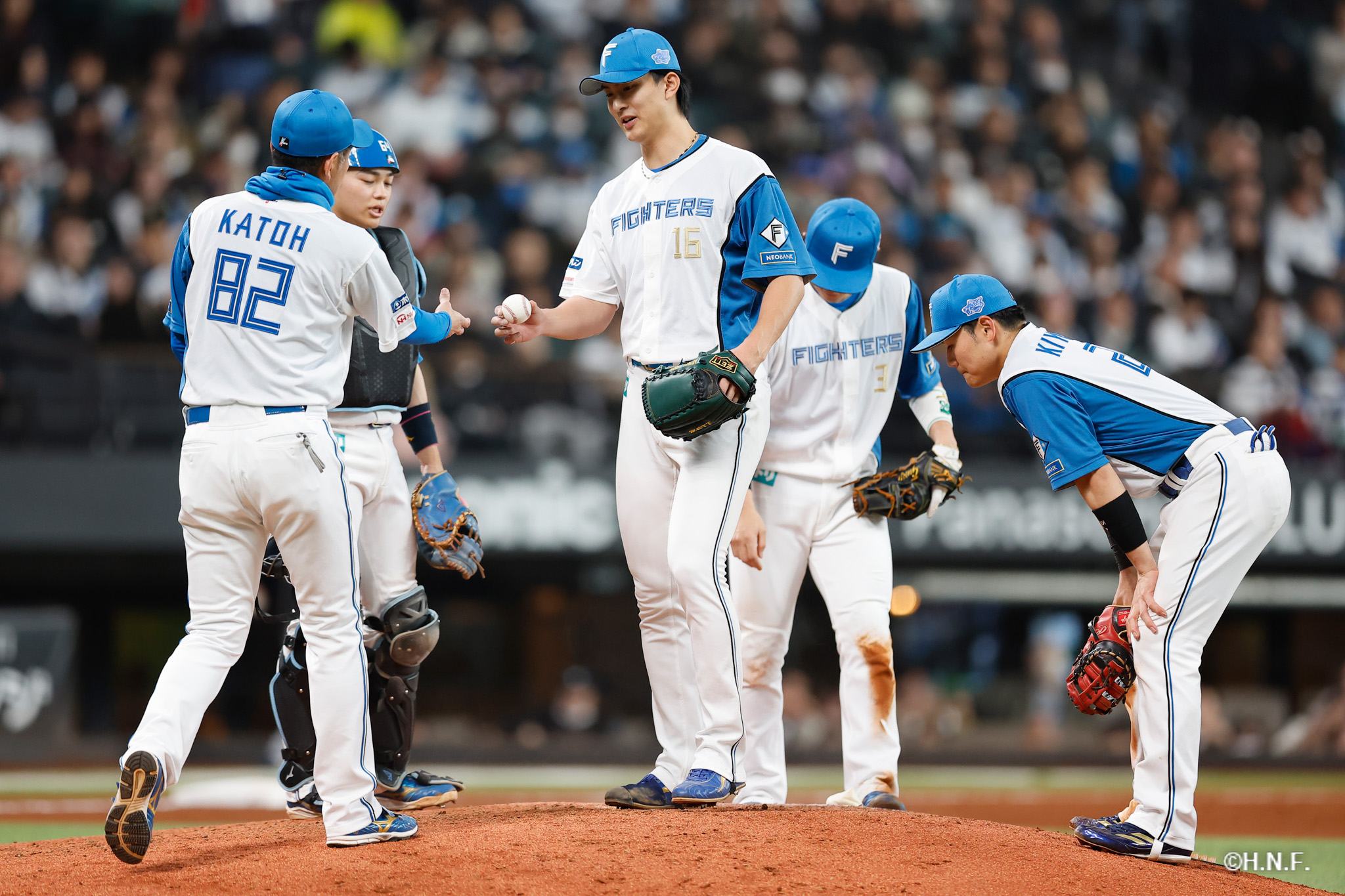 先発の達投手06