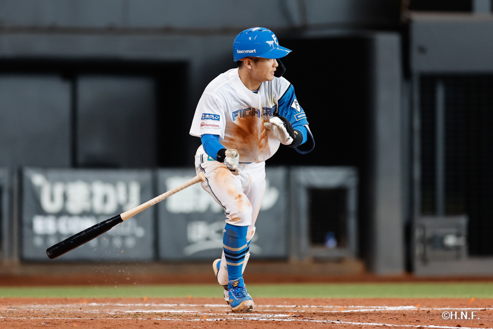 5回裏、奈良間選手01