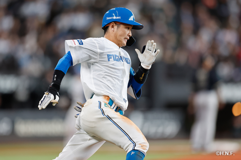 6回裏、奈良間選手02