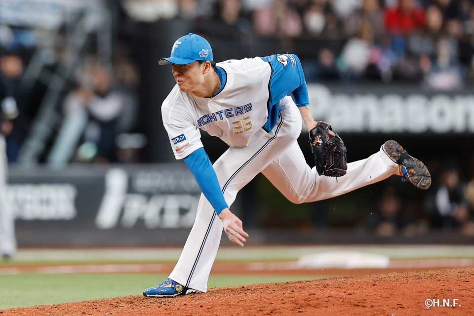 8回表、田中正義投手01