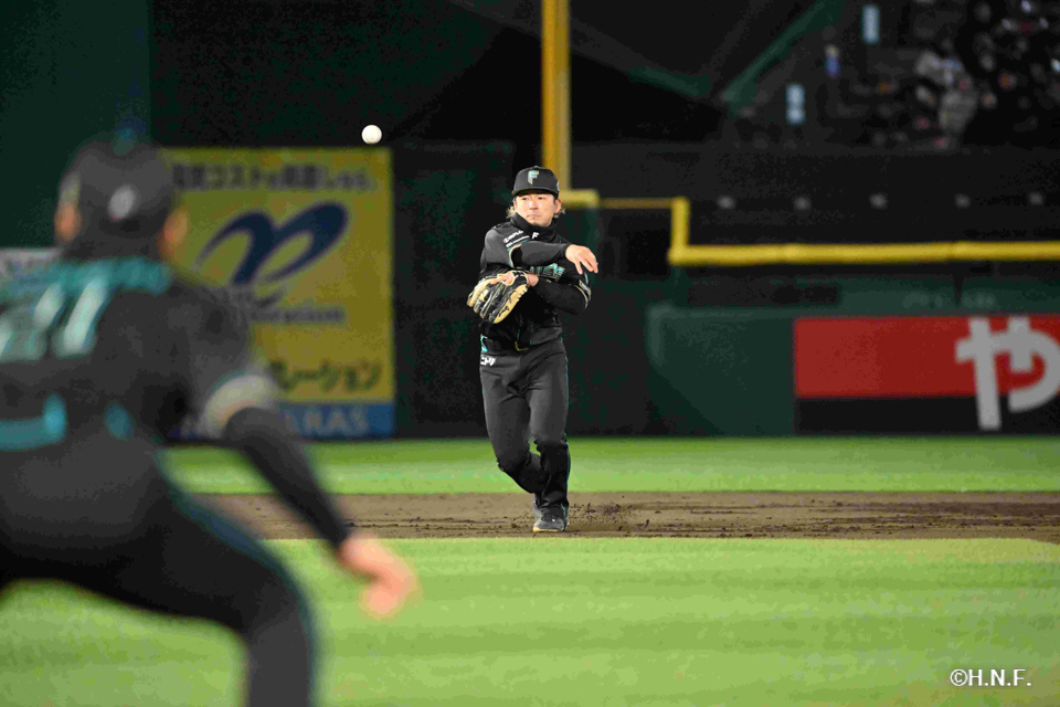 6回裏、水野選手