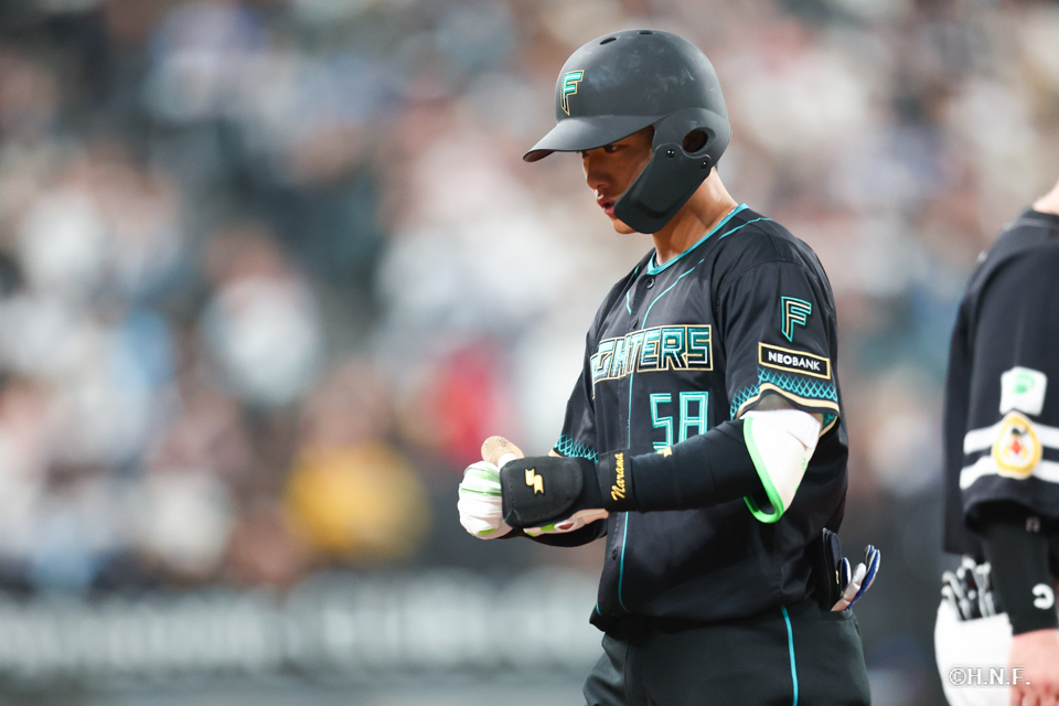 7回裏、奈良間選手02