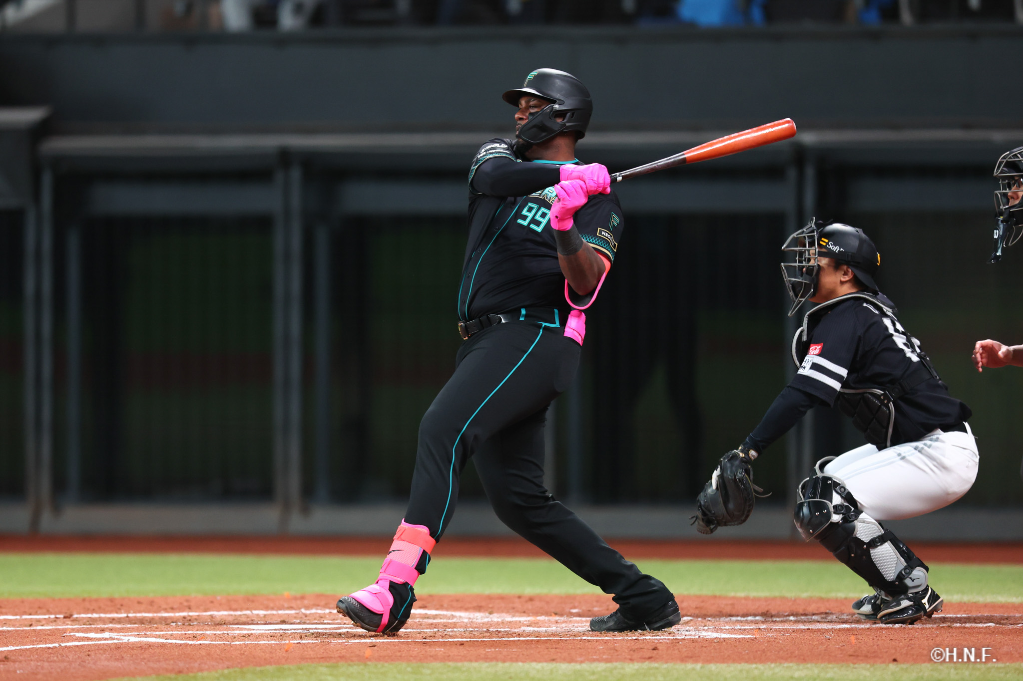 1回裏、レイエス選手