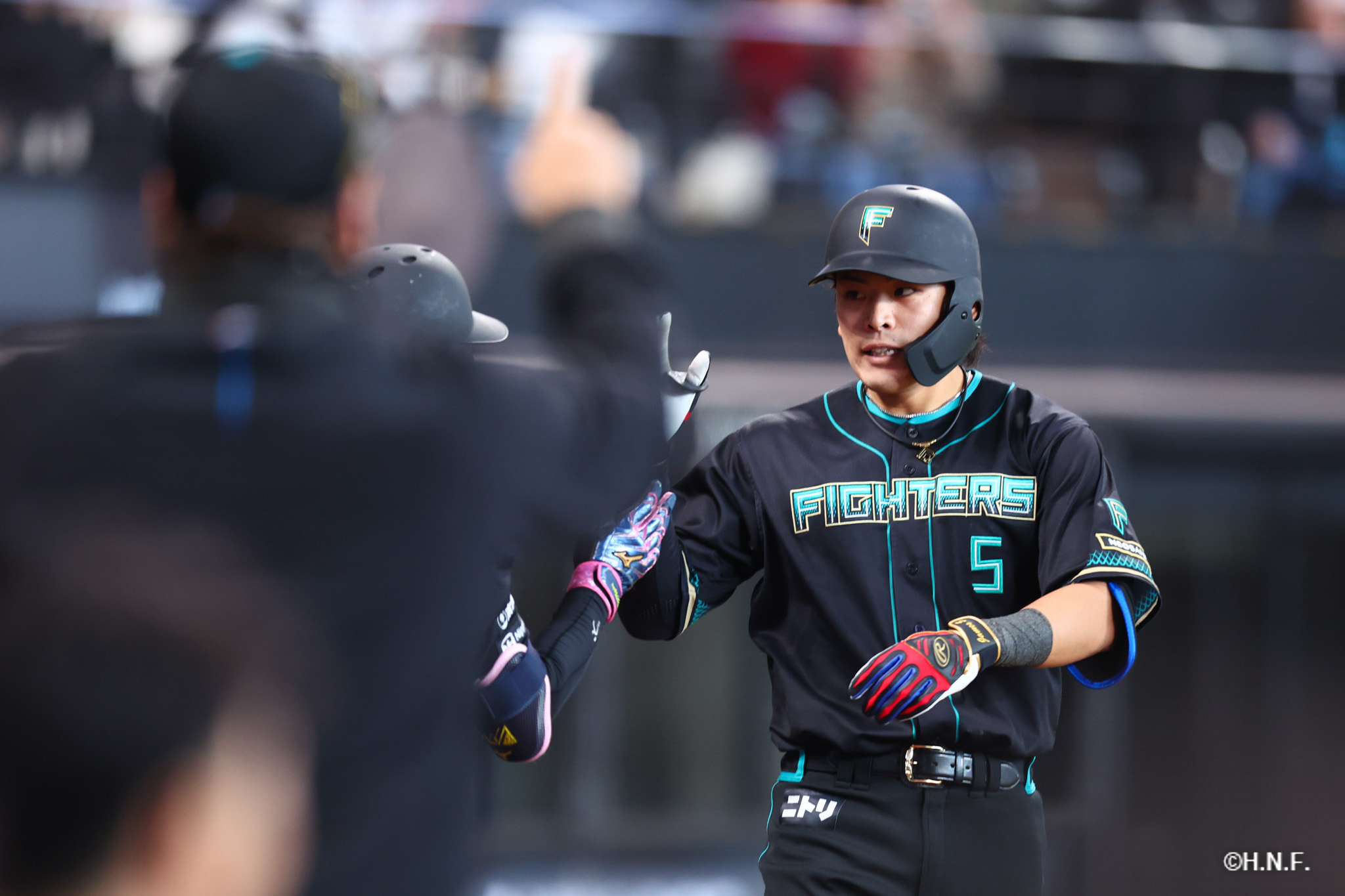 9回裏、野村選手03