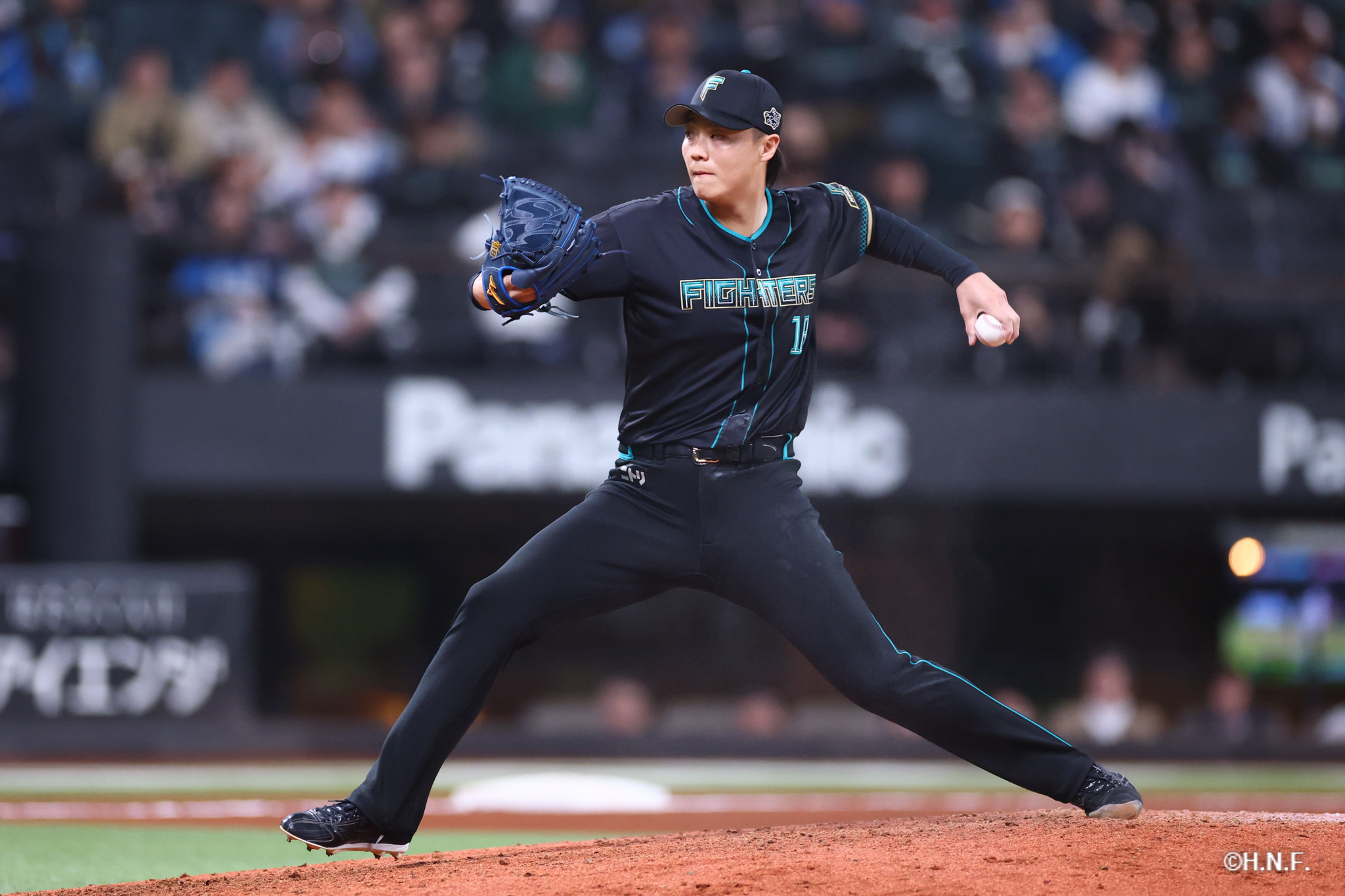8回表、山﨑福投手