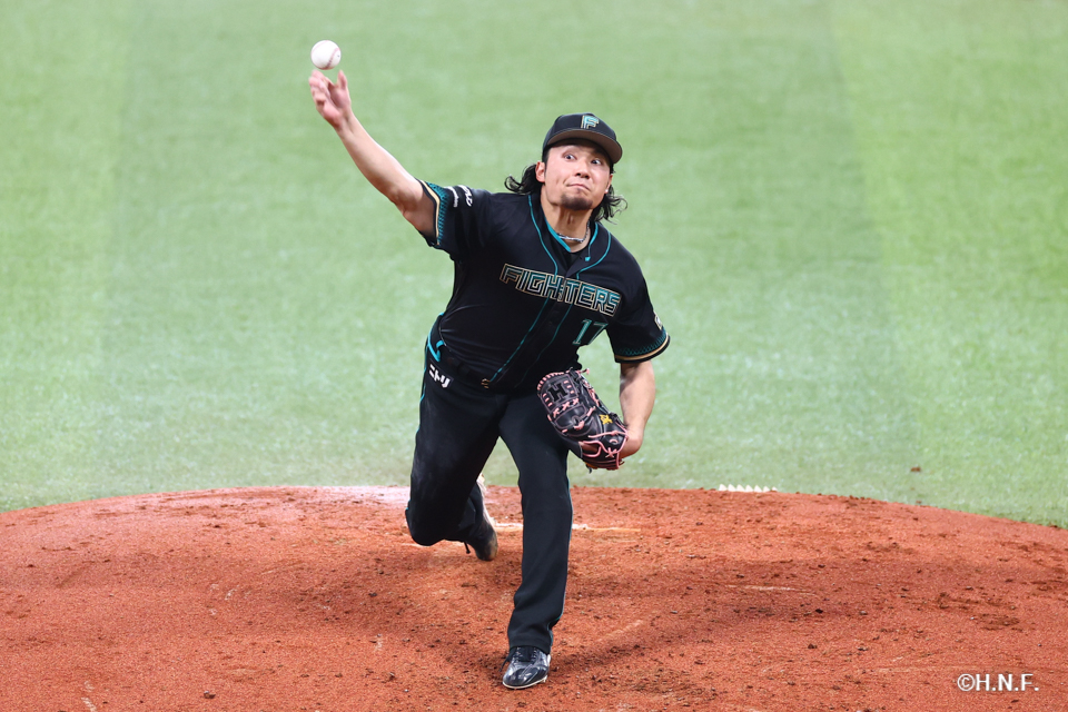 先発の伊藤投手03