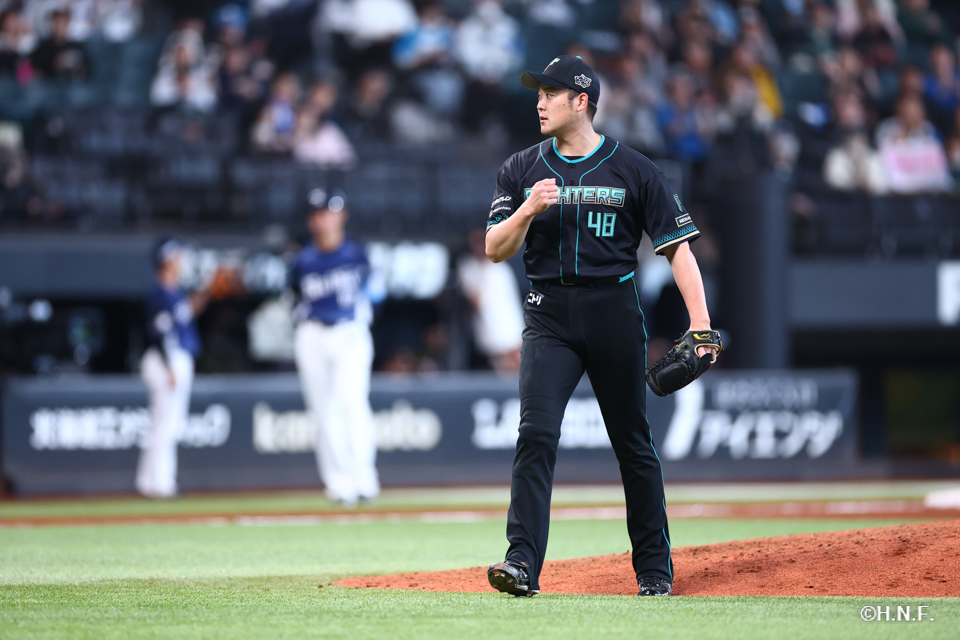 7回表、齋藤投手