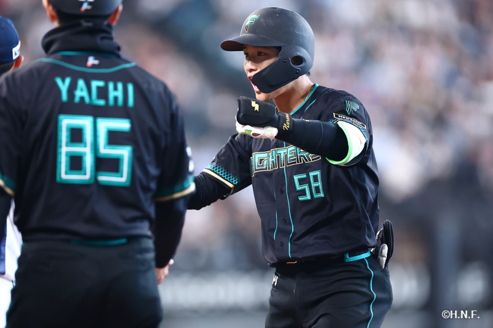 7回裏、奈良間選手