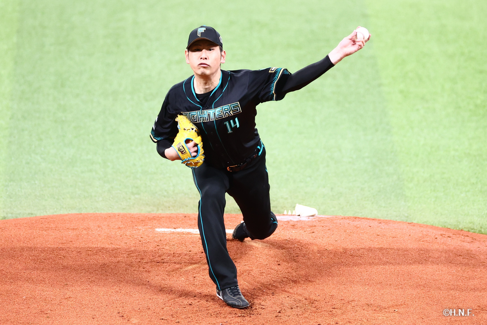 先発の加藤貴投手02