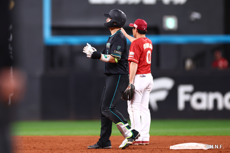 6回裏、郡司選手02