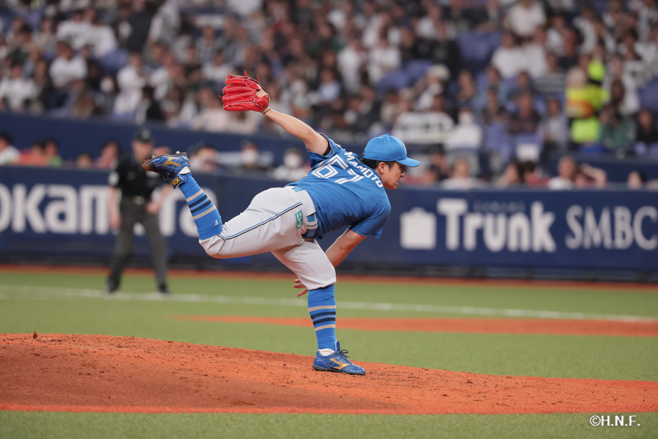 7回裏、山本投手01