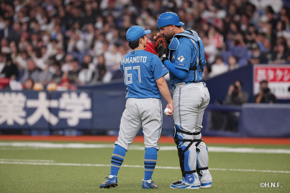 7回裏、山本投手03