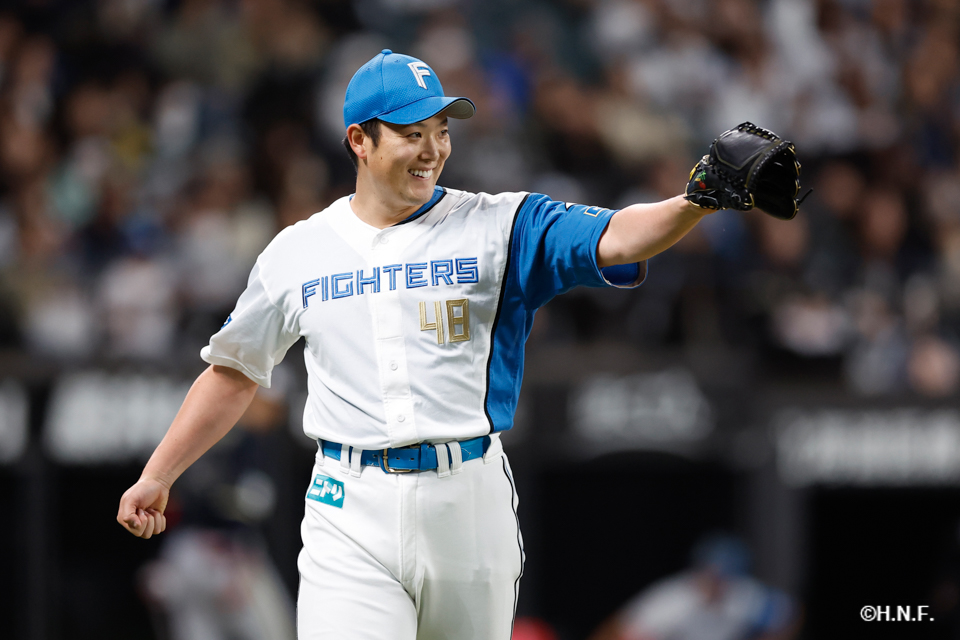 6回表、齋藤投手02