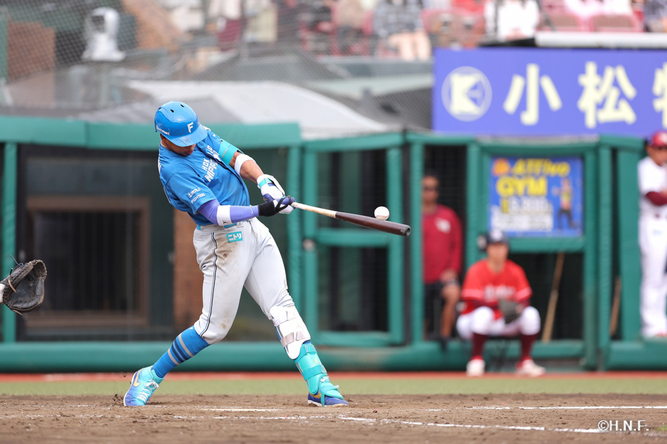 5回表、万波選手