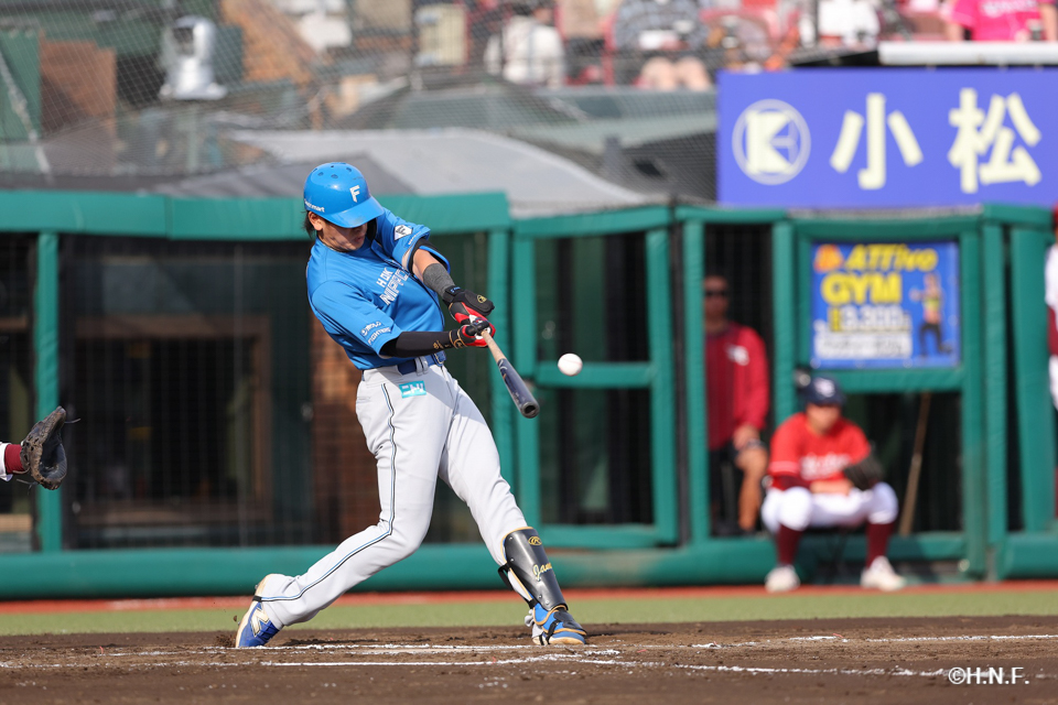 6回表、野村選手01