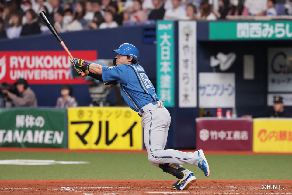 4回表、田宮選手01