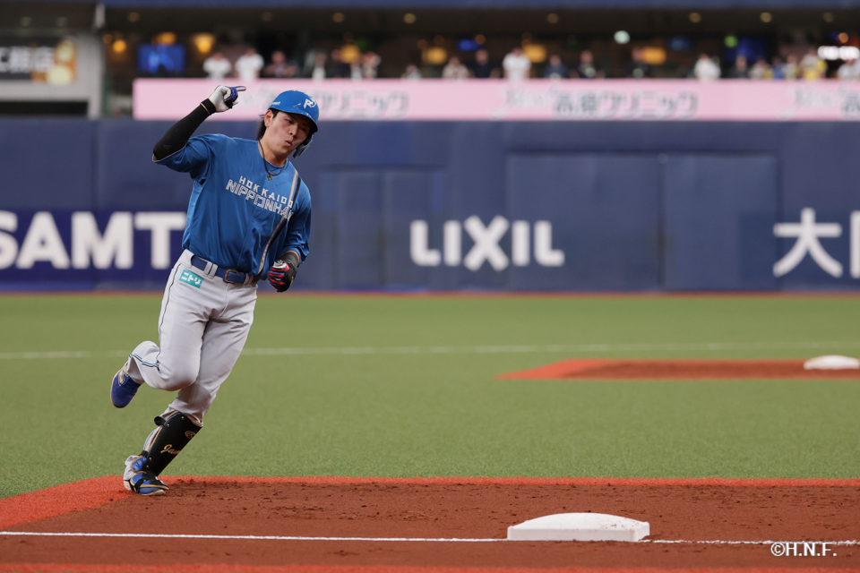 5回表、野村選手02