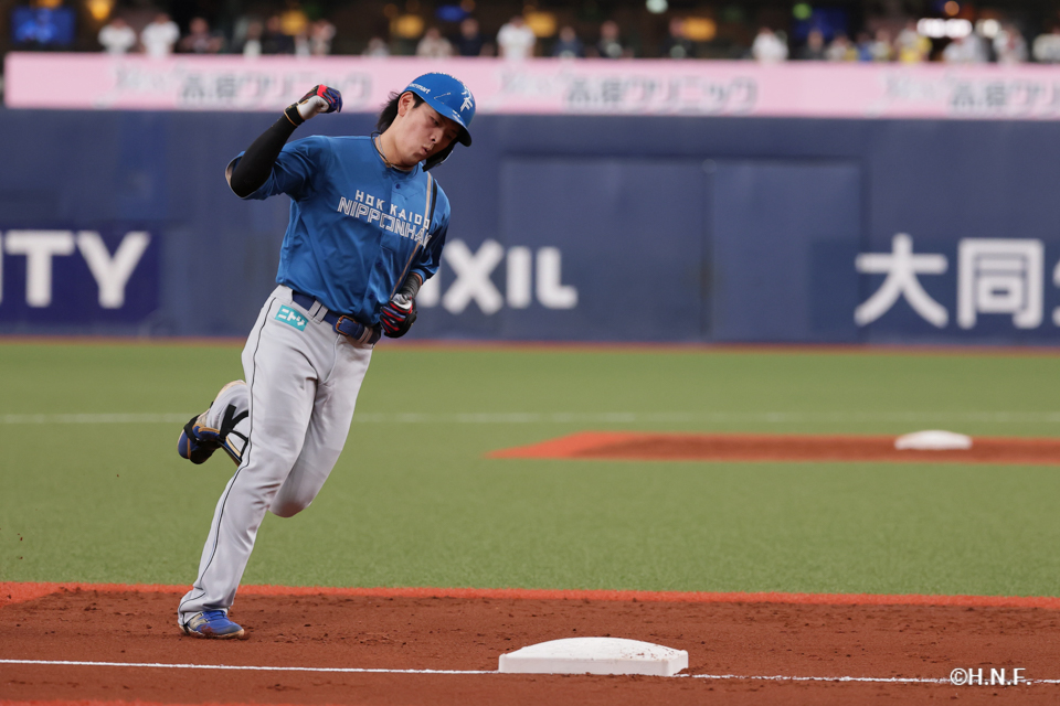 5回表、野村選手03