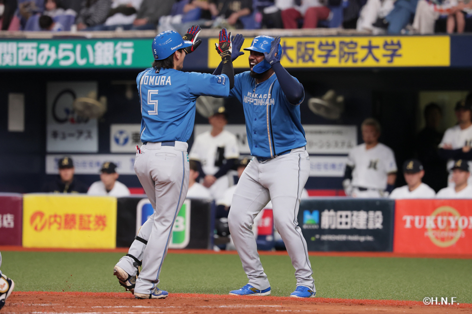 5回表、野村選手04